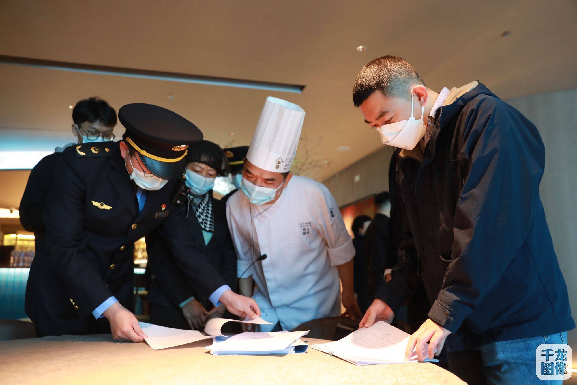 海淀區(qū)市場(chǎng)監(jiān)管局多措并舉，強(qiáng)化美食城與網(wǎng)絡(luò)餐飲服務(wù)監(jiān)管